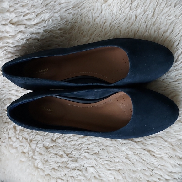 clarks vendra bloom wedge pump